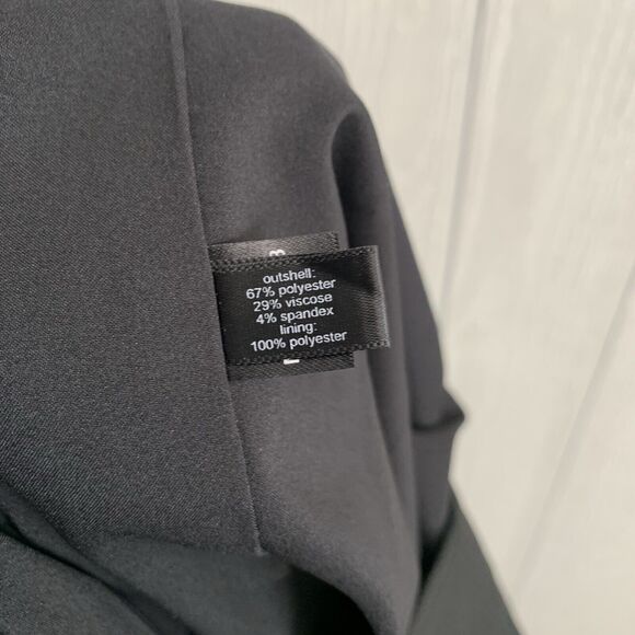 The Limited Black Skirt Pleated Bottom Size 6 NWT - Picture 4 of 4